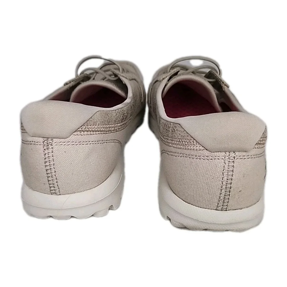 Skechers On-the-Go Boat Shoes Women's 10 Slip On Casual Comfort‎ Low Top Beige